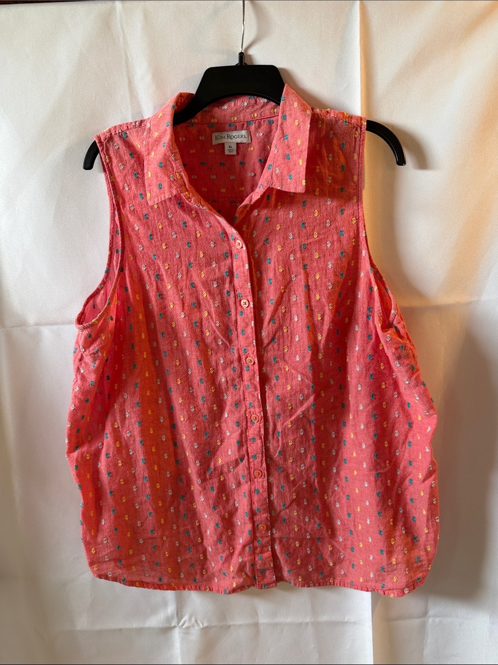 VINTAGE Kim Rogers Coral Sleeveless Button-Down Shirt with Multicolor Dots